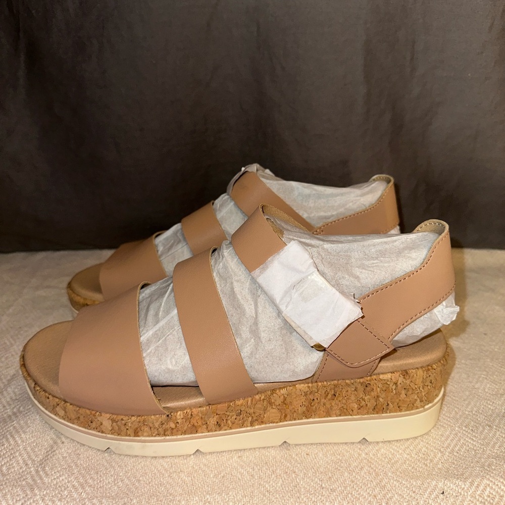 Dr. Scholl's Beige Platform Sandals